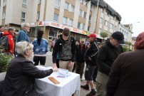 Registrace pochodu na náměstí v Kostelci nad Orlici